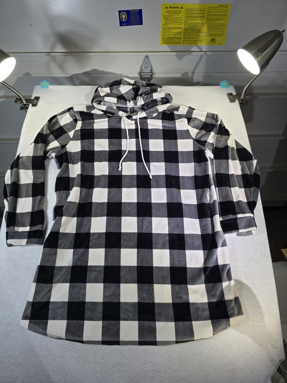 Ambrielle Black & White Buffalo Check Hooded  Pullover Dress